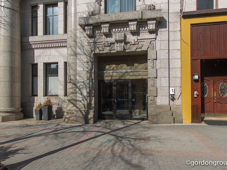 1st image of 60 Monroe Center St NW