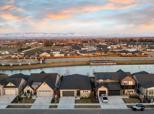 410 S Hamlin Ln, Eagle, ID 83616