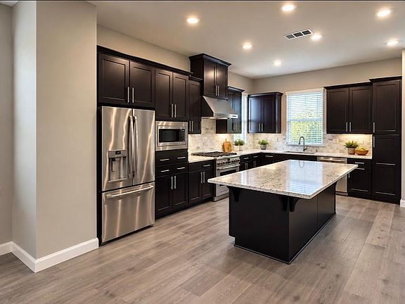 5th image of 1517 Hidden Creek Lane