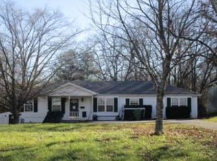 178 N Main St, Walton, KY 41094