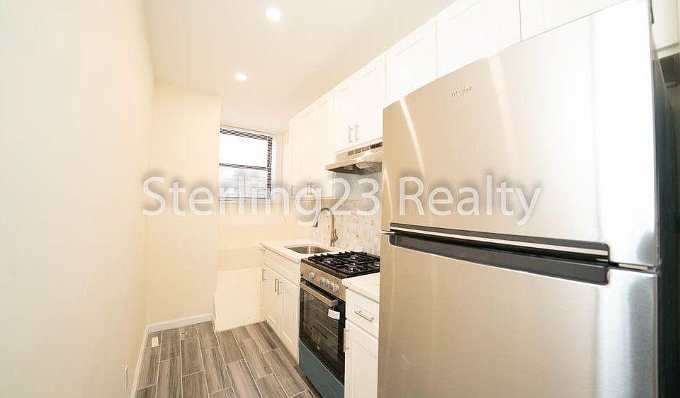 1st image of 3087 34th St APT 1F