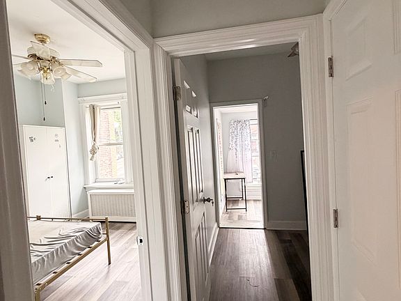 5th image of 257 Liberty Ave #2