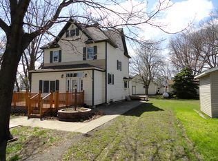 304 Pine St, Lucan, MN 56255