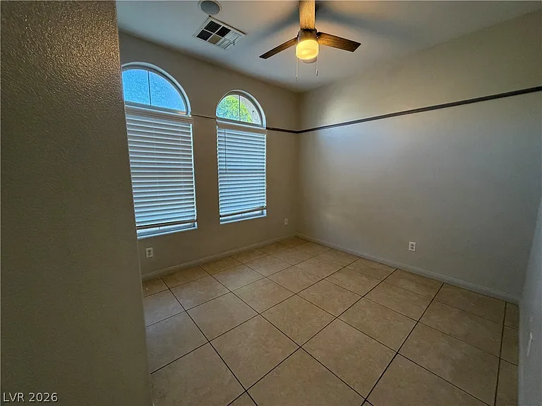 9196 Grand Sunburst Ct — Photo 27