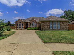 6721 S Brittany Park Ct, North Richland Hills, TX 76182