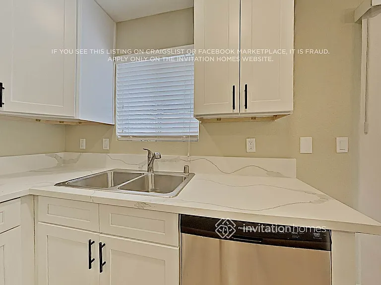 331 Preston Dr — Photo 8