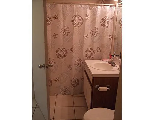 Building Photo - 6355 La Costa Dr #L