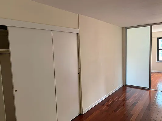 Rented by Olympia House Delaware LP | media 32