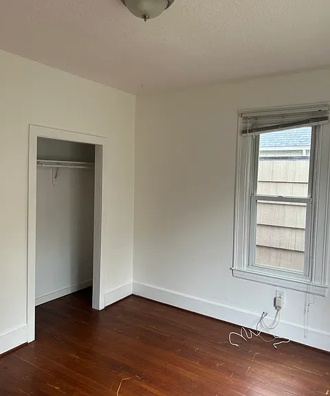 511 NE Lawrence Ave — Photo 5