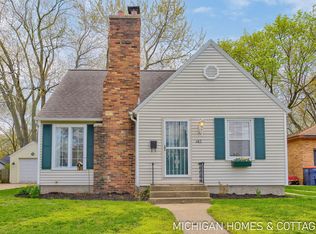 142 W 22nd St, Holland, MI 49423