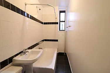 Rented by Bouklis Group