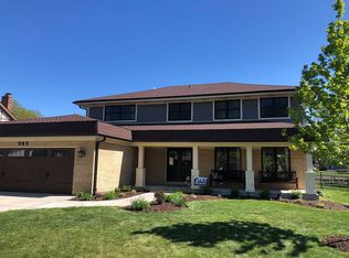 595 Coveside Ln, Schaumburg, IL 60193
