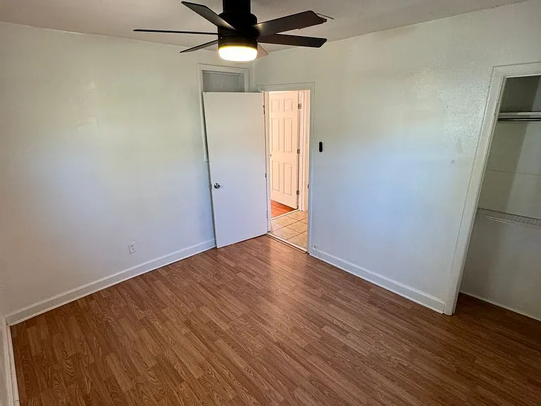 104 Edwards St — Photo 16