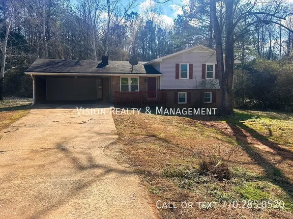 603 Henson Cir, Carrollton, GA 30117