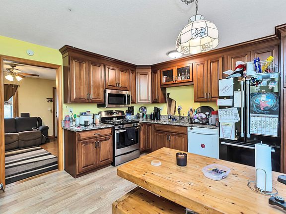 4th image of 11 Hastings Circle