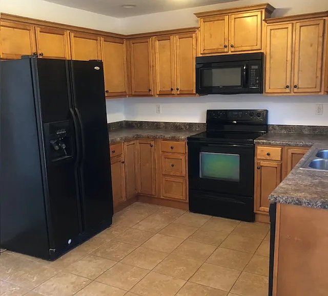 190 Applewood Ln — Photo 3
