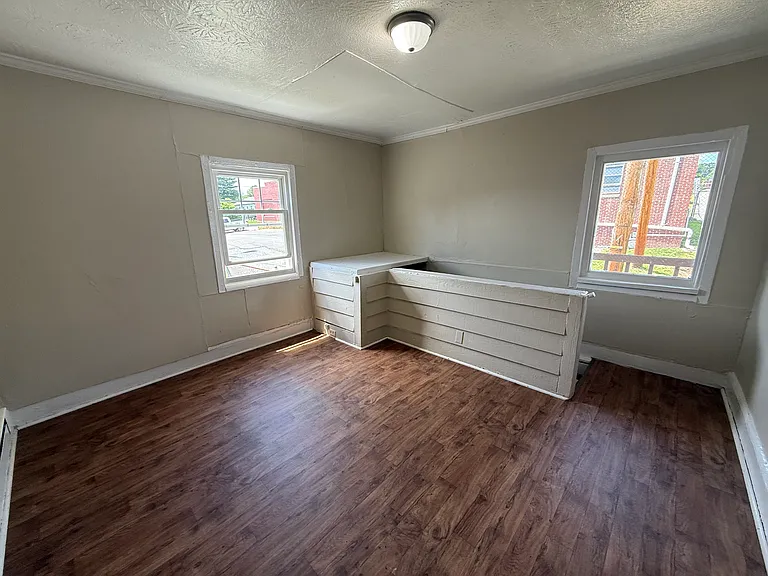 110 Mercer St #5 — Photo 15