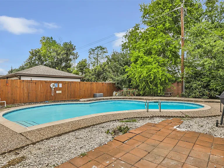 3602 Ridgeview Dr — Photo 8