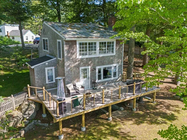 17A Penn Avenue, Deerfield, NH 03037