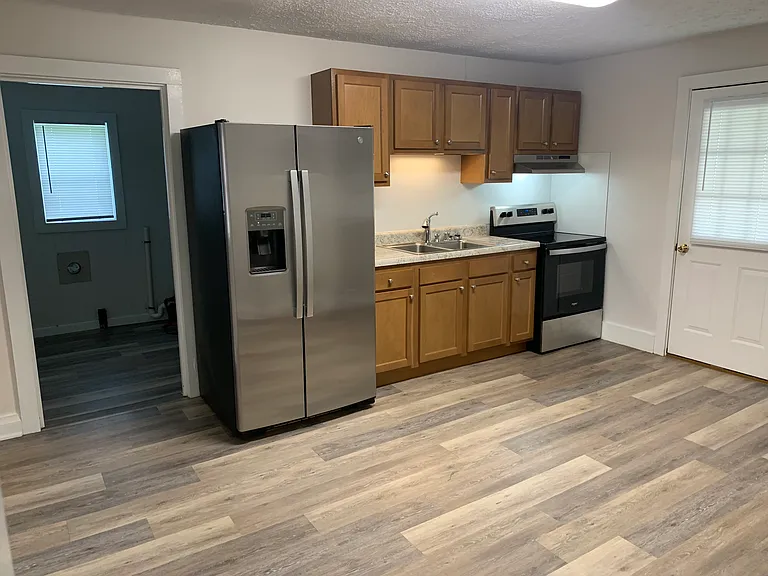 50 Witt Rdg — Photo 1