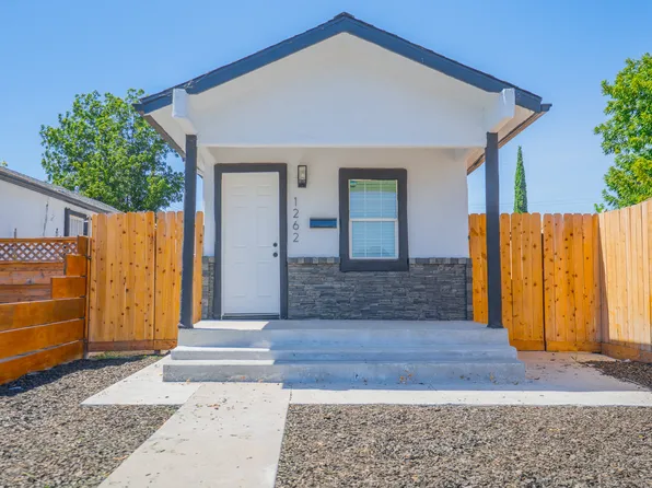 1262 Norton Ave, Dos Palos, CA 93620