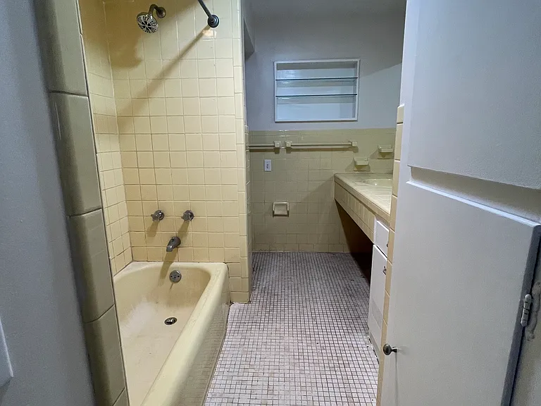 253 N Jackson St #5 — Photo 17