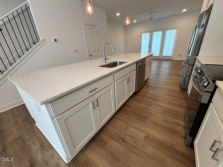 5710 Parker Pines Ct — Photo 2