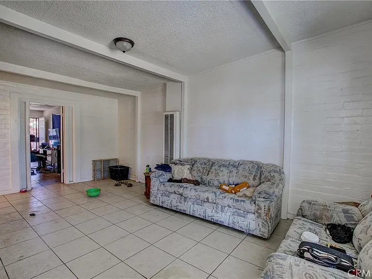 193 W Washburn Ave #A — Photo 5