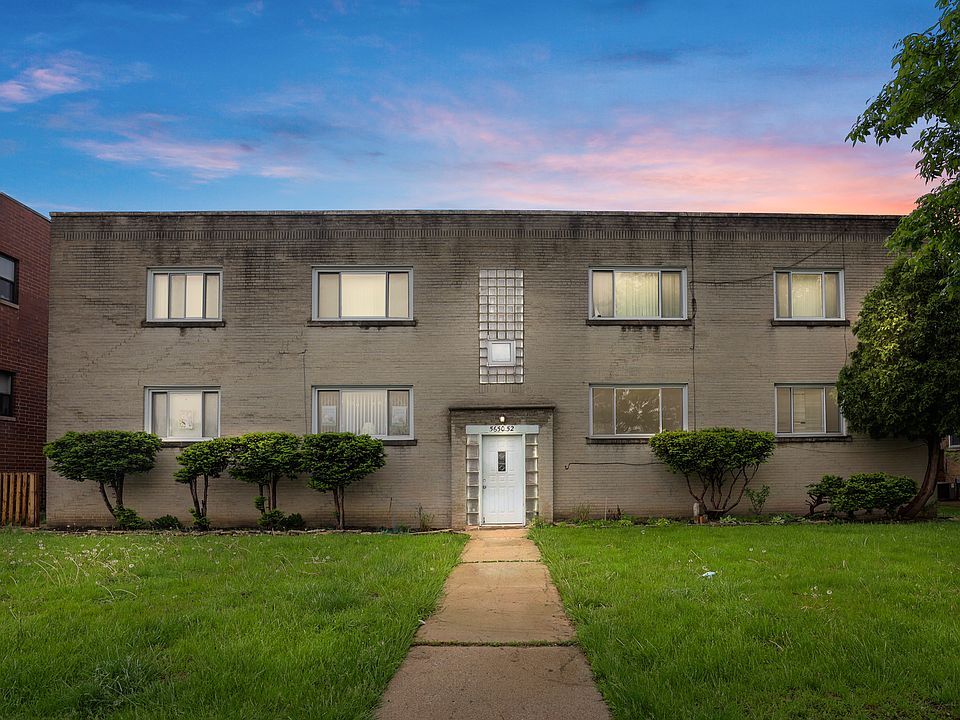 1st image of 5652 N California Ave #1-N