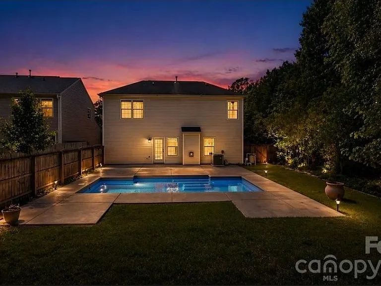 2011 Stargrass Ct — Photo 12