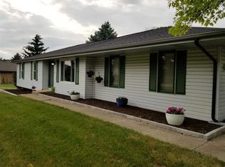 6864 Michelle Dr, Roscoe, IL