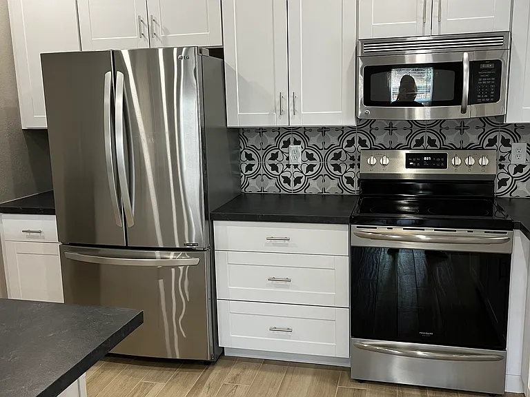 51 S Mariposa Dr — Photo 8