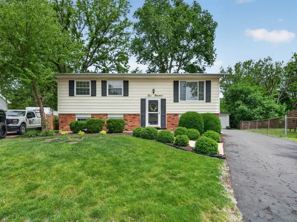100 Shady Ln, Bolingbrook, IL 60440