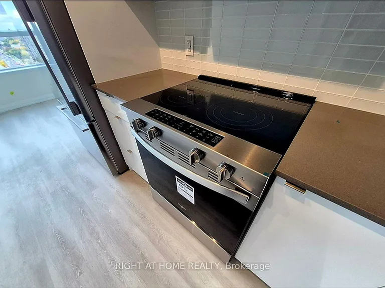 3270 Sheppard Ave E #1921 — Photo 4