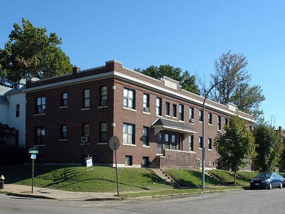 2nd image of 6402 Idaho Ave #A