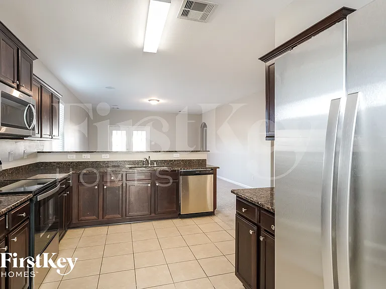 5026 Manor Stone Ln — Photo 7
