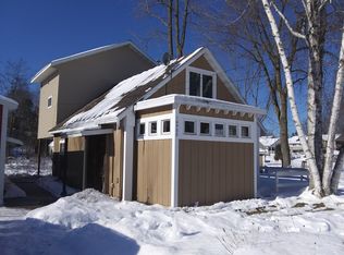 16900 Lake Rd, Spring Lake, MI 49456