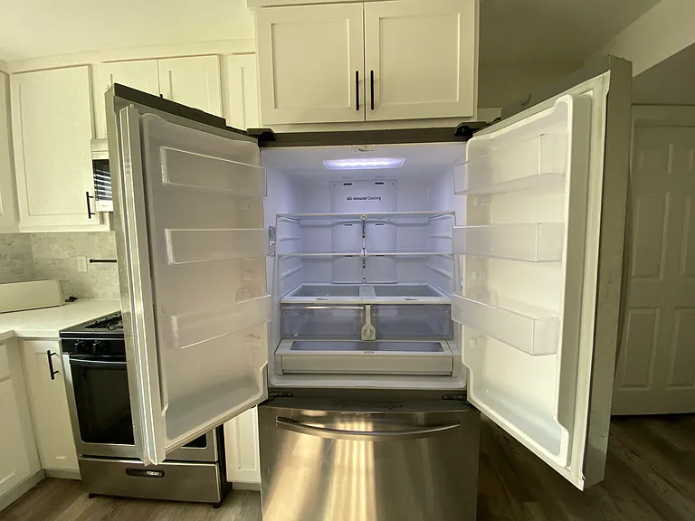 1031 N Cummings St #2 — Photo 6