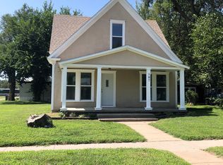 107 E Avenue B, Nickerson, KS 67561