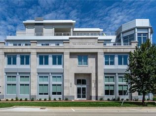 304-207 W Kirkwood Ave, Bloomington, IN 47404