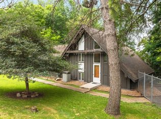 700 Labore Rd, Little Canada, MN 55117
