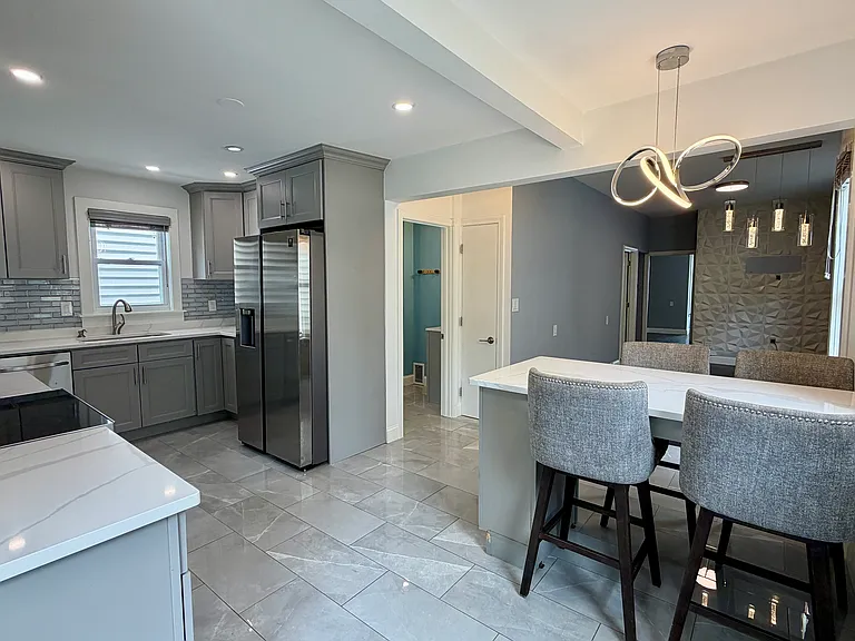 44 Everett St #1 — Photo 7