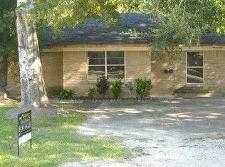 1208 W Snyder St, Alvin, TX 77511