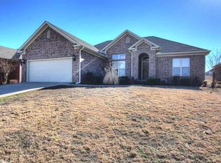 1315 Edge Vly, Conway, AR 72032