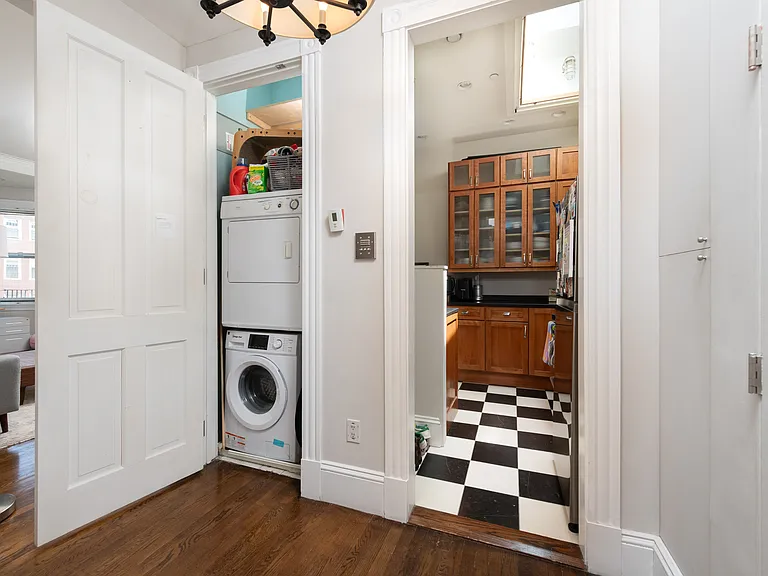 281 Beacon St #18 — Photo 12