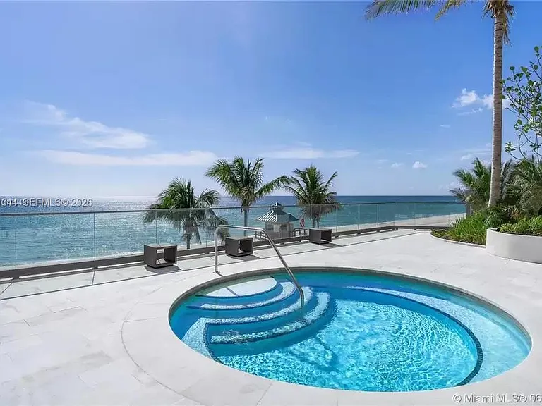 18975 Collins Ave #5103 — Photo 39