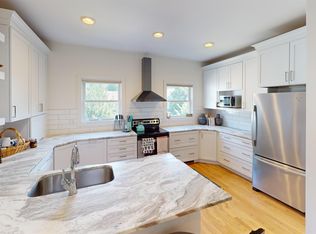 1288 Chatham Rdg, Charlottesville, VA 22901