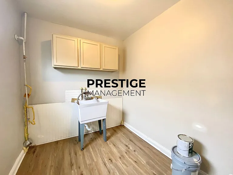 1454 Sherman St — Photo 10