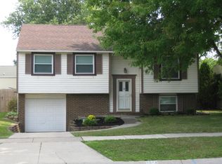 5518 Brook Point Rd, Toledo, OH 43611