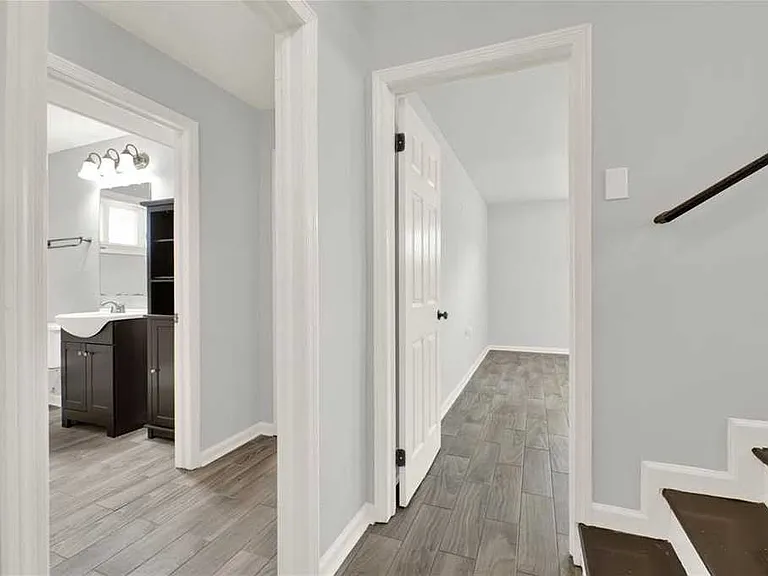 5 Greenbriar Ave — Photo 26